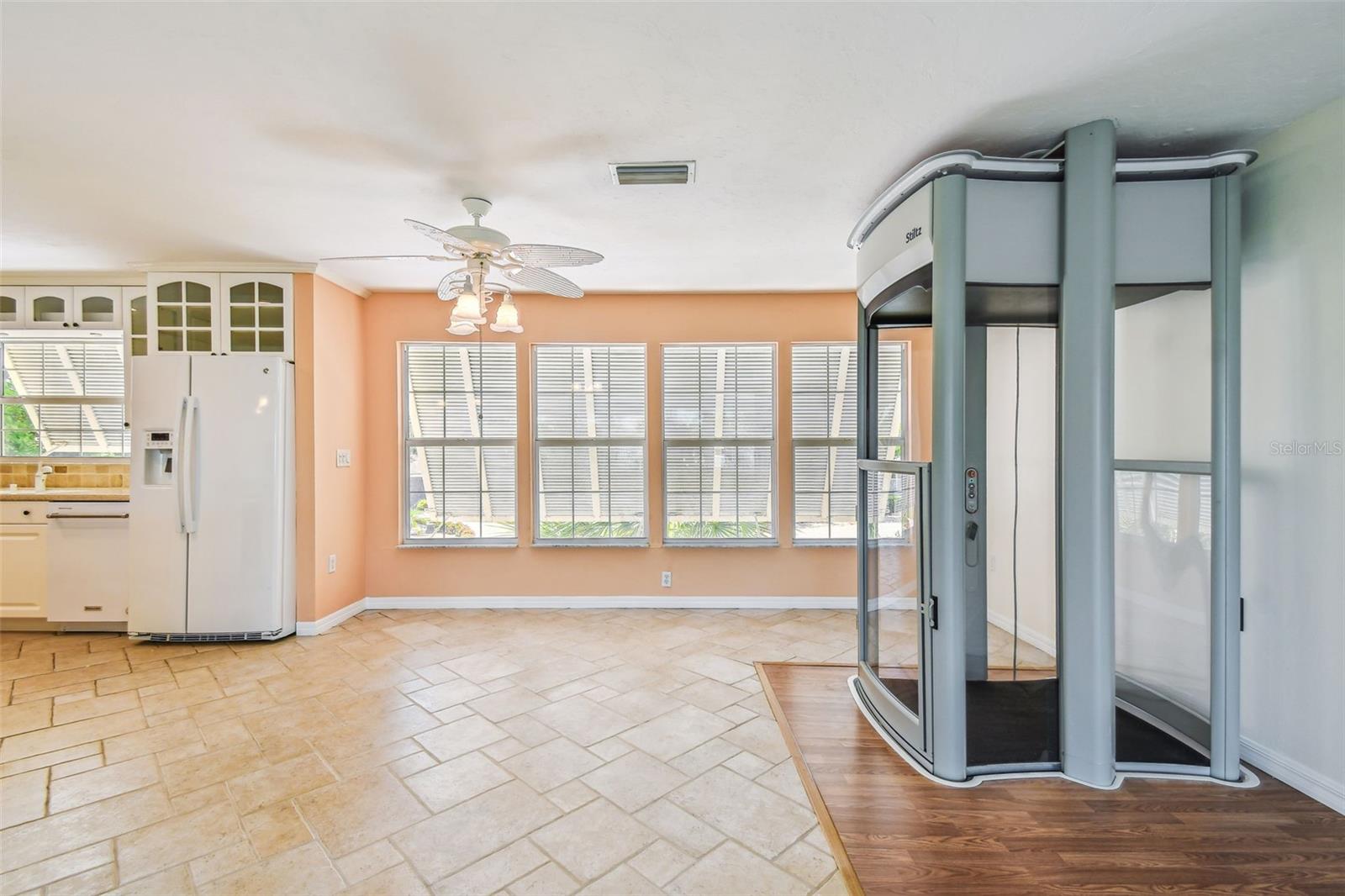 FLAMINGO CAY FIRST UNIT - Residential