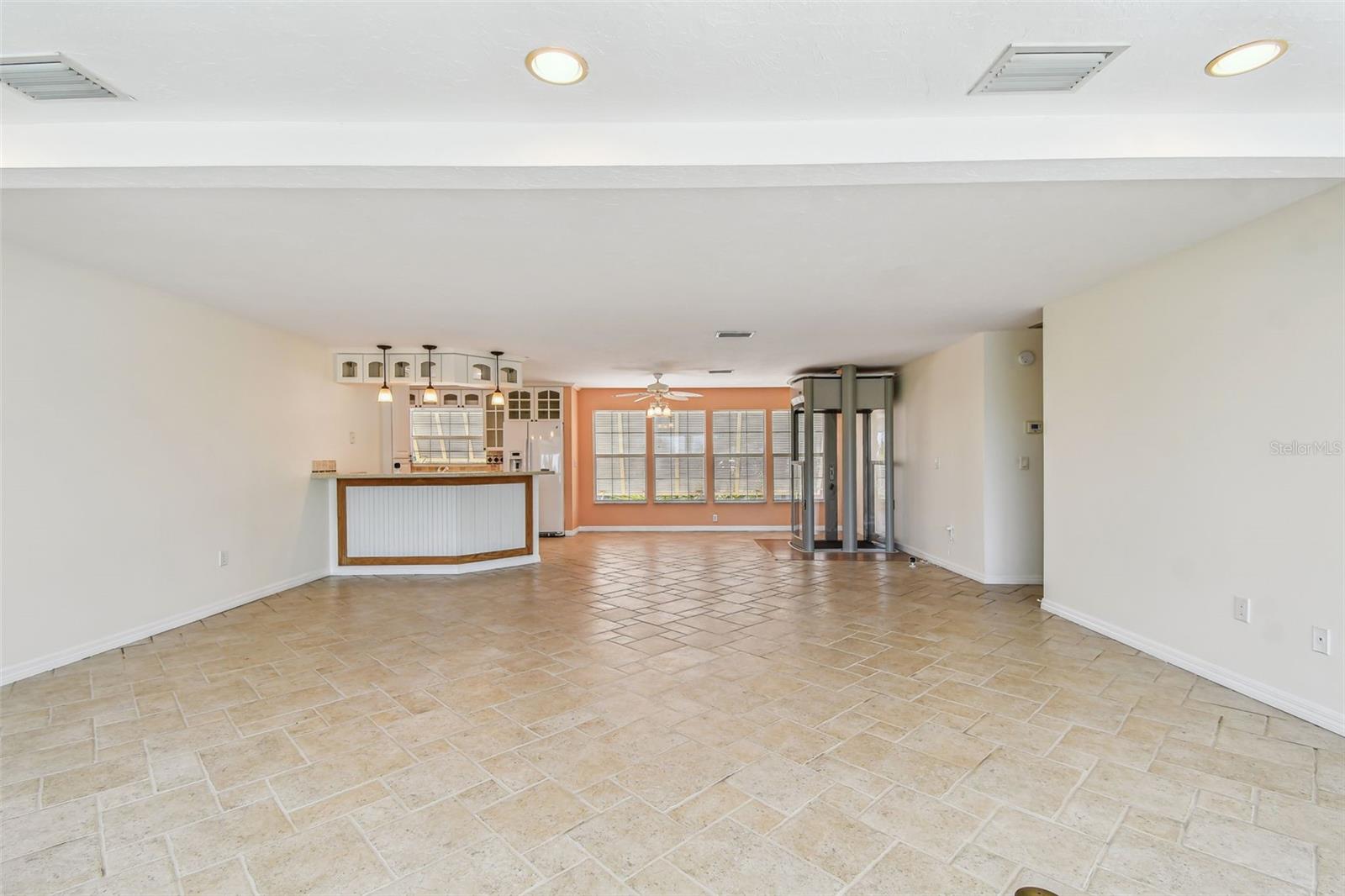 FLAMINGO CAY FIRST UNIT - Residential