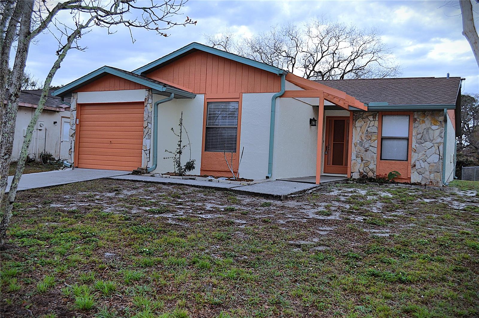 Fully Furnished 3-Bedroom Rental with Stunning Water views in Tarpon Springs, FL, Available September 5th, 2025. This beautifully furnished 3-bedroom, 2 bath home is the perfect rental, ideal for families, professionals or anyone seeking housing, especially those impacted by flooding. Located in the charming city of Tarpon Springs, this home combines comfort, convenience and breathtaking views. Key Features: serence Water views: Nestled on a peacfeul cul-de-sac, this home overlooks a tranquil lake with no rear neighbors, providing unmatched privacy and picturesque scenery. Spacious and Inviting Layout: The split floor plan features high ceilings and abundant natural light, creating a bright and open atmosphere. Perfect for family gatherings or quiet evenings by the wood-burning fireplace. Outdoor Bliss: The expansive backyard offers endless possibilities for outdoor activities, gardening, or simply unwinding while soaking in the view. Convenience and Accessibility: Just minutes from Sunset Beach, Fred Howard Park, and the world-famous Sponge Docks. You'll enjoy easy access to local attractions, dining and beaches. Pet-Friendly with No HOA Restrictions. Bring your furry friends! This home welcomes pets and offers the freedom of no HOA restrictions. Additional Amenities: Includes a one-car garage for secure parking and storage. Whether you're seeking a peaceful retreat or a comfortable space for entertaining, this home is designed to meet your needs. Contact us today to schedule a showing and make this your home! Lawn Service Included!!!