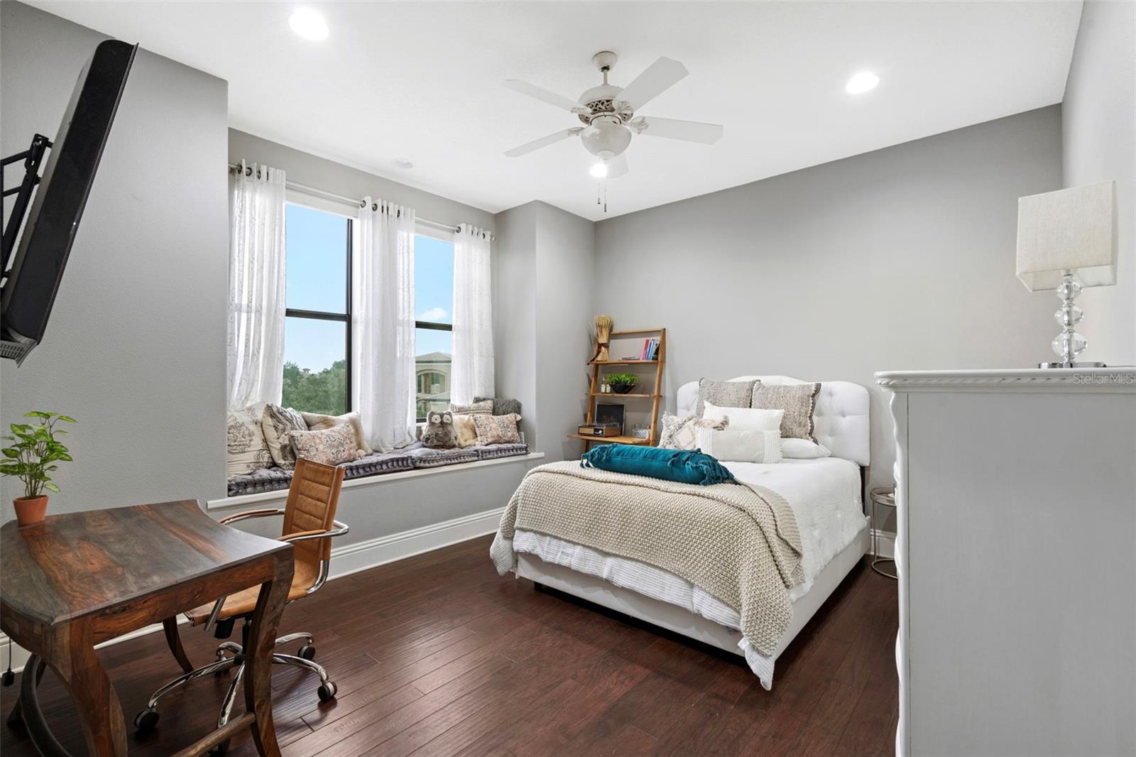 STONELAKE RANCH PH 1 - Residential