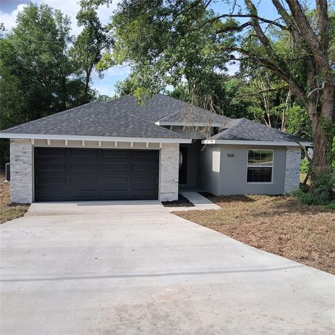 Photo of 1005 Yale Ln, Inverness, FL 34452 (MLS # O6407656)