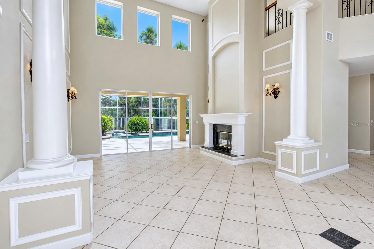 2078 KENSINGTON RUN DRIVE