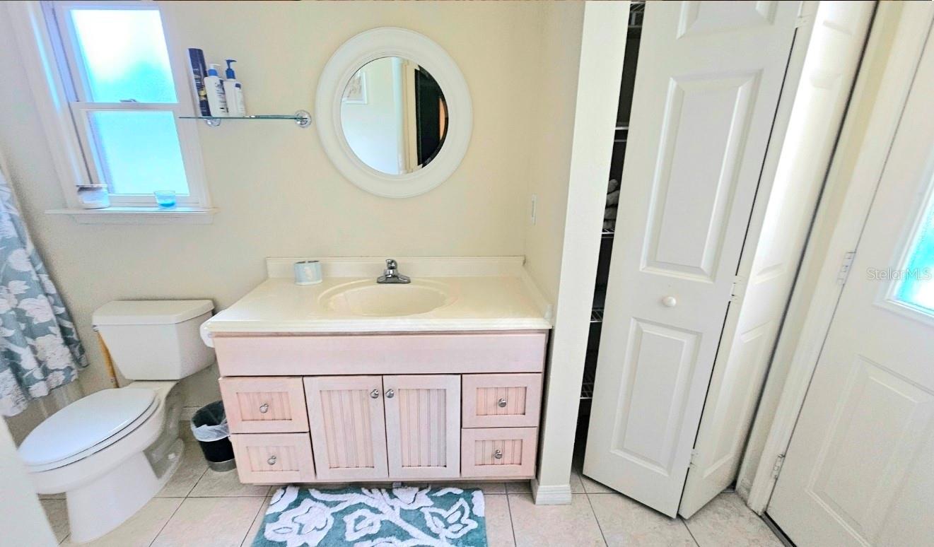 COUNTRY TRAILS - Residential