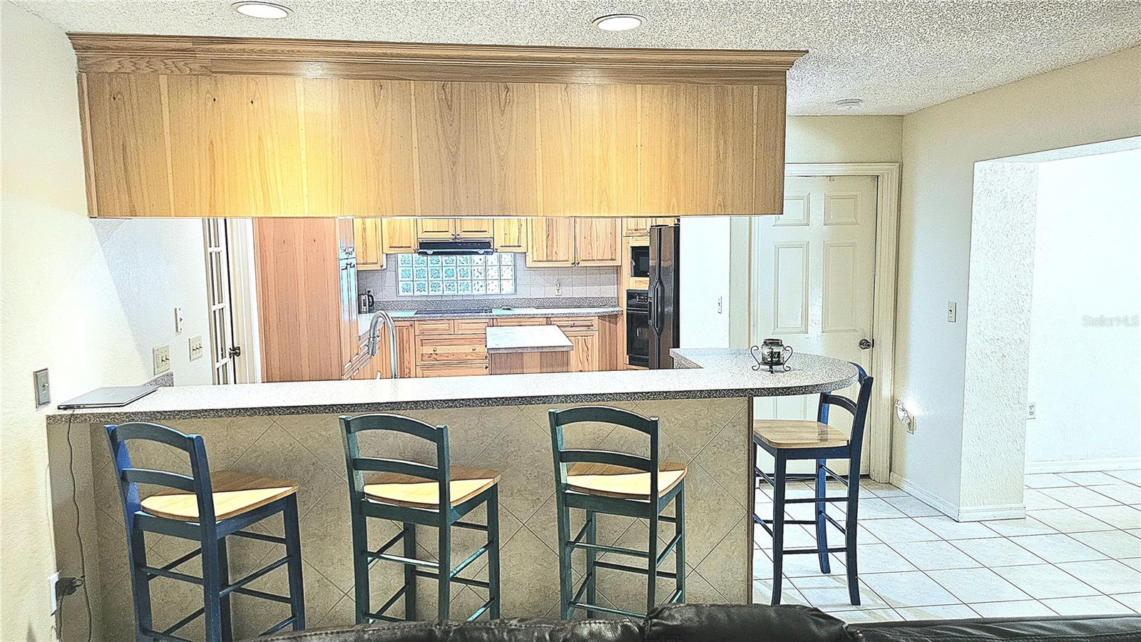 COUNTRY TRAILS - Residential