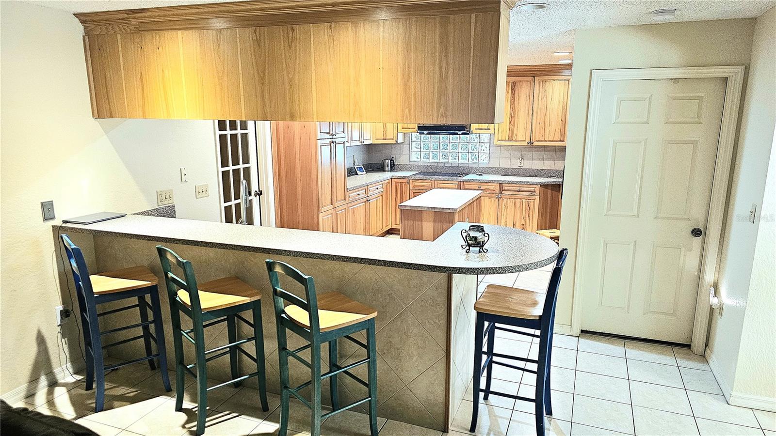 COUNTRY TRAILS - Residential