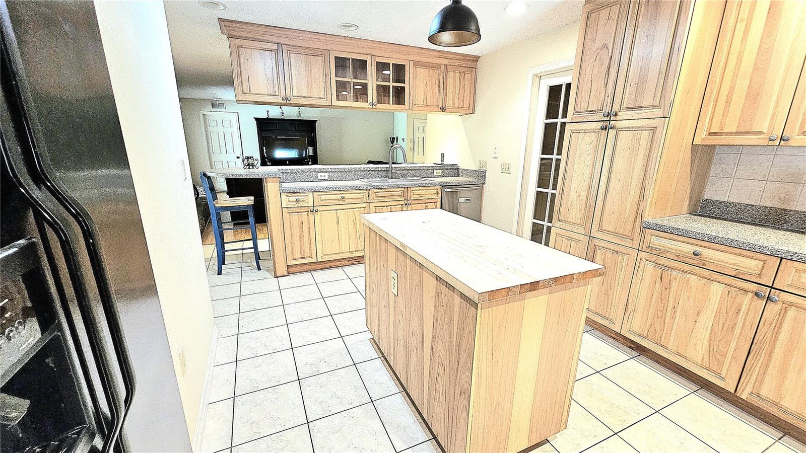 COUNTRY TRAILS - Residential