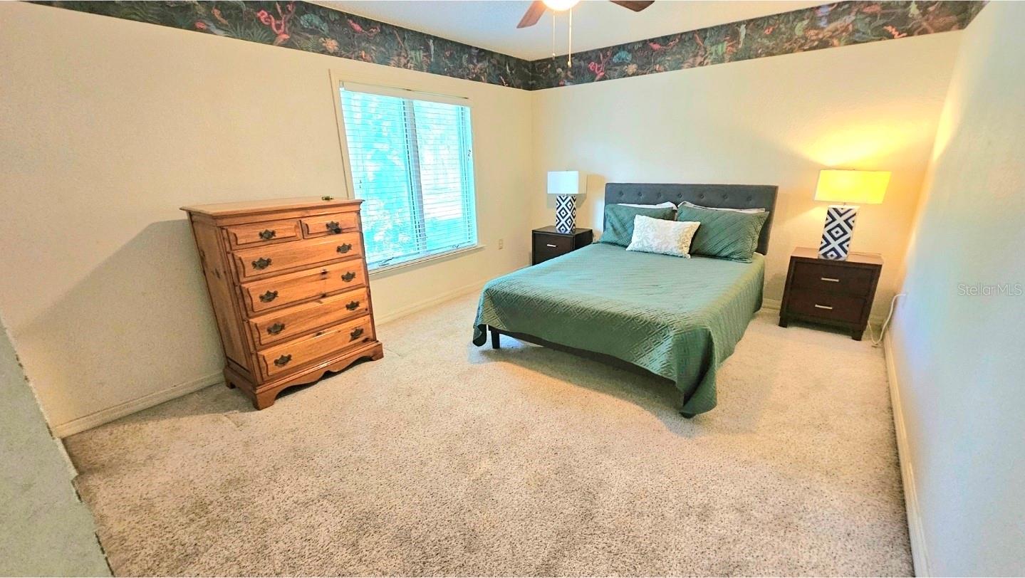 COUNTRY TRAILS - Residential