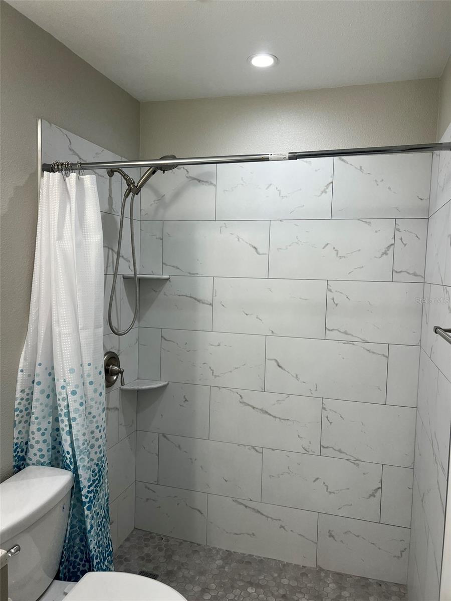 CRAIG SUB - Residential Income