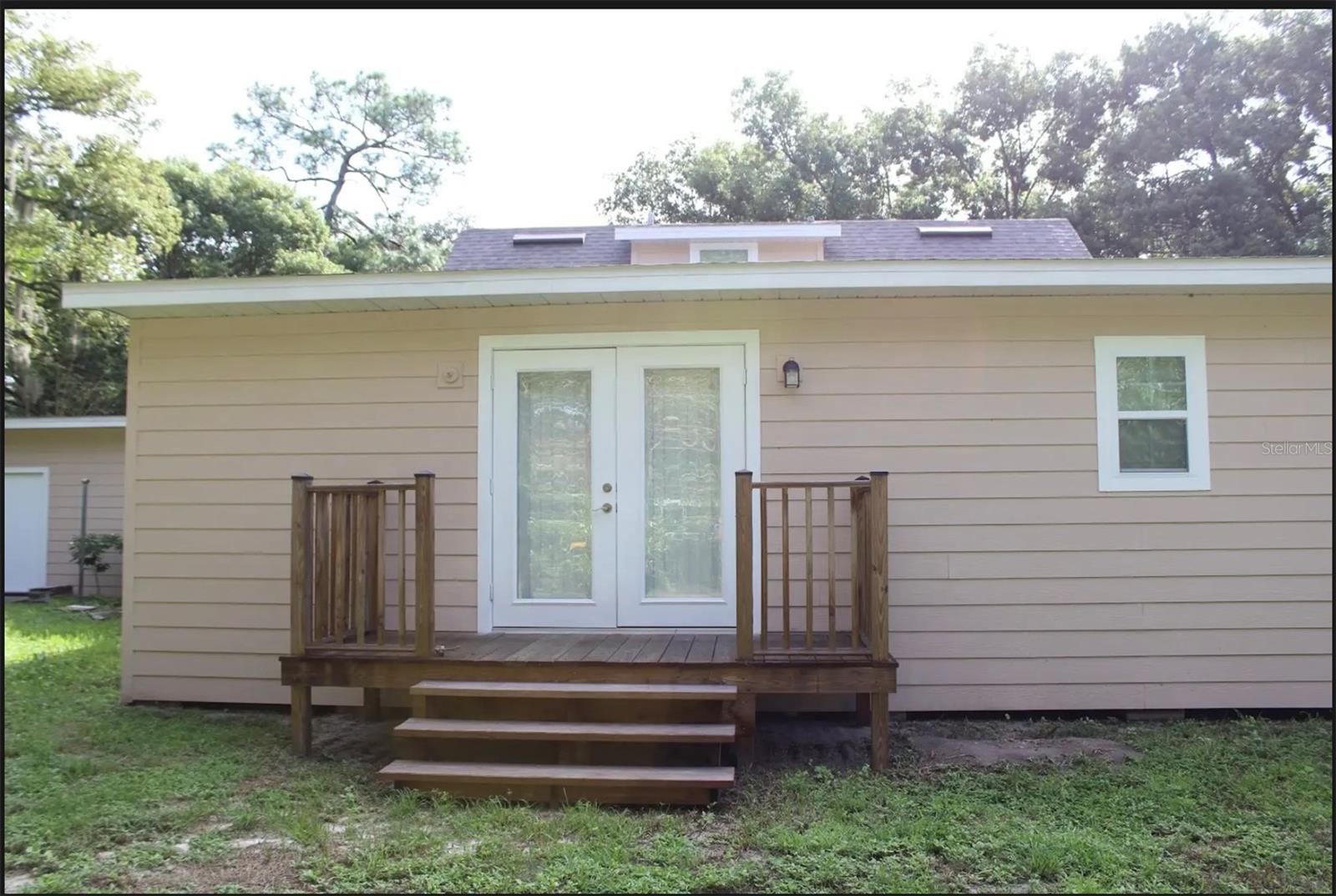 Photo 41 of 51 of 600 GERARD AVENUE house