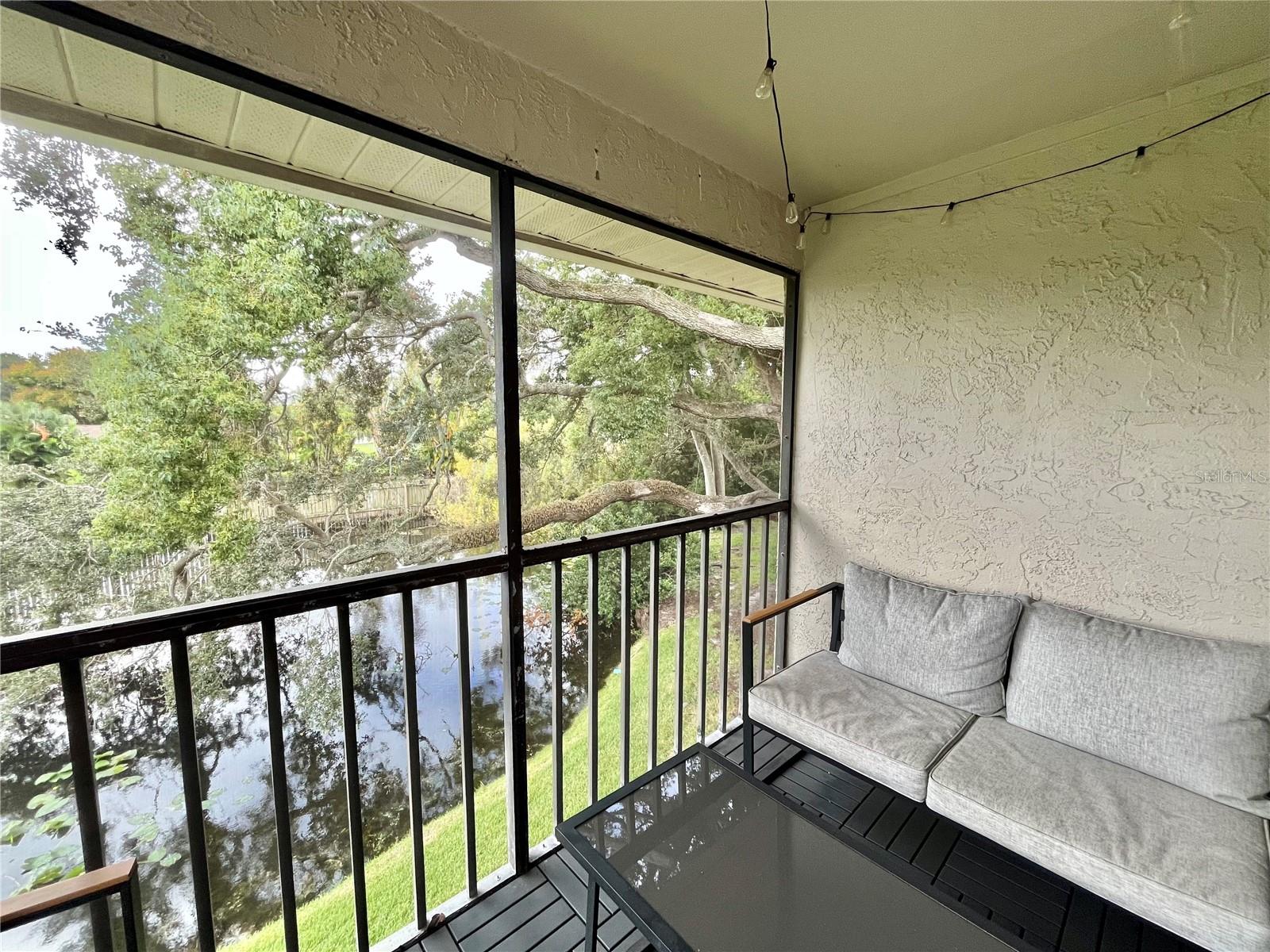 HUNTER'S GLEN CONDO - Residential