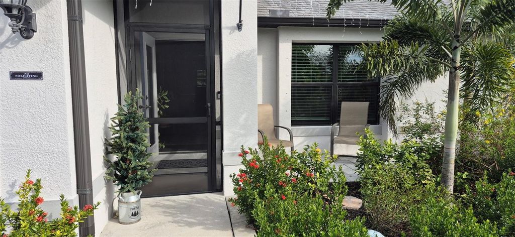 Photo of 4409 SW 15th Place, Cape Coral, FL 33914 (MLS # O6367583)