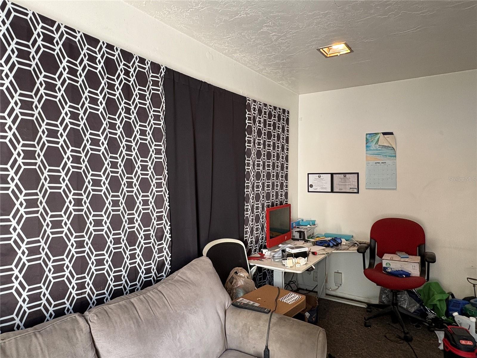 MARLOWE HEIGHTS - Residential