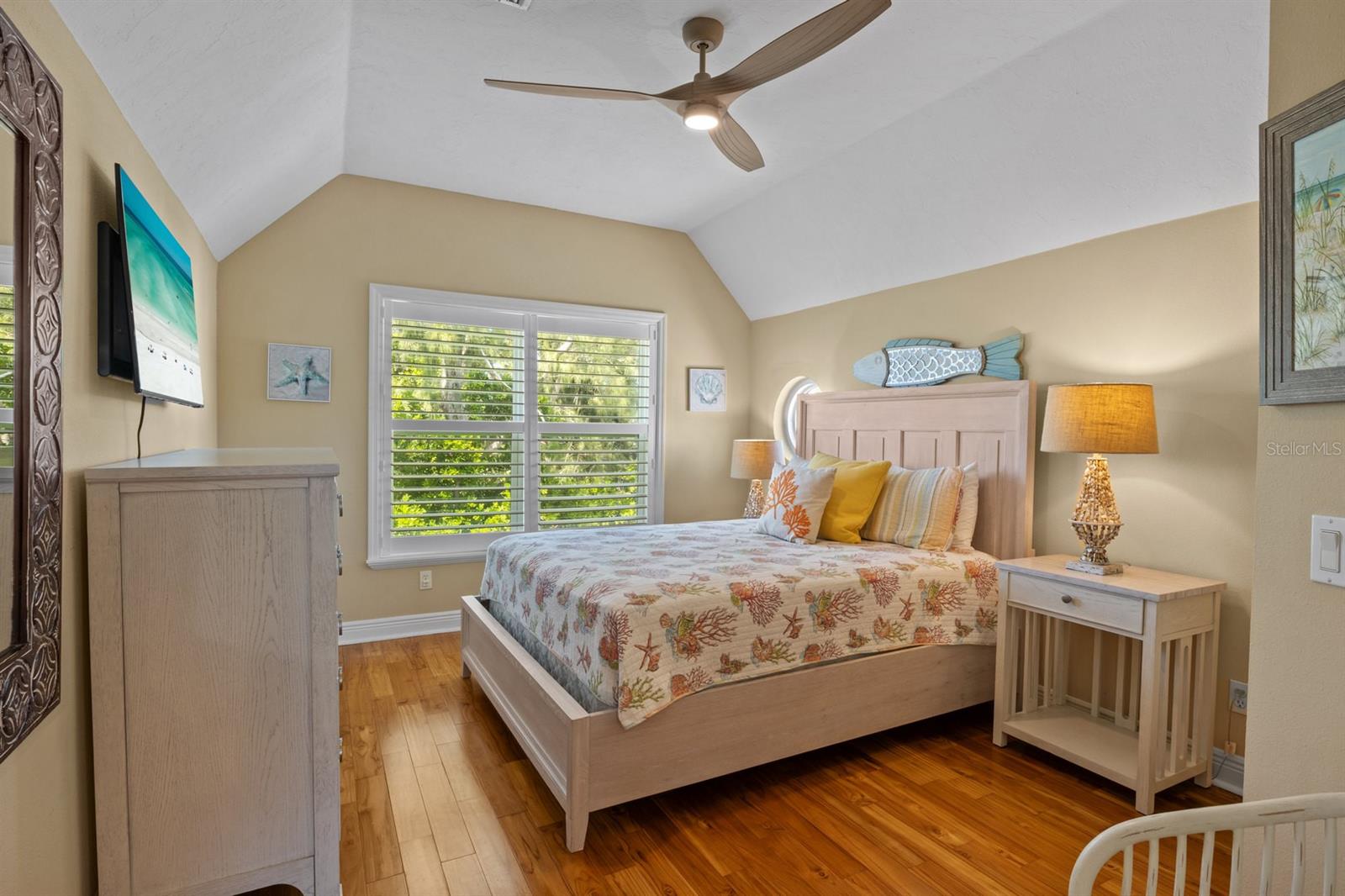 WELLS TERRACE - Residential