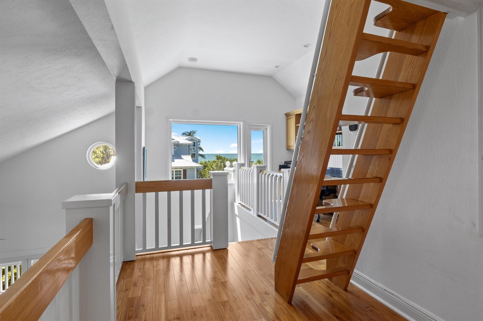 WELLS TERRACE - Residential