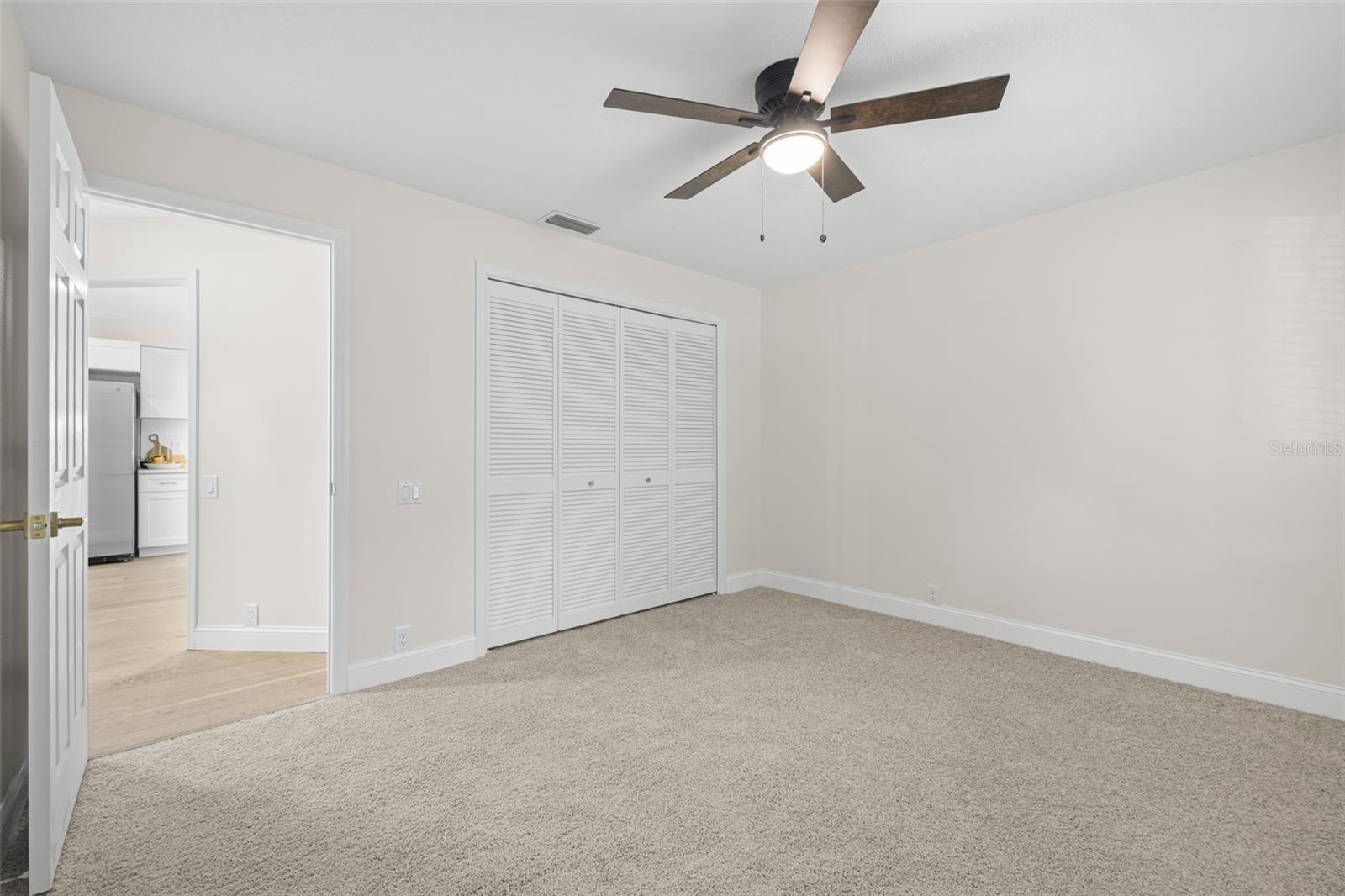 WEATHERSTONE - Residential