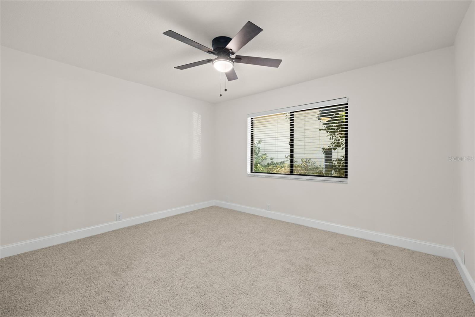 WEATHERSTONE - Residential