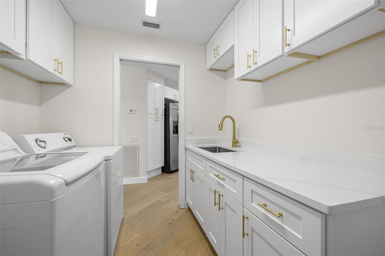 WEATHERSTONE - Residential