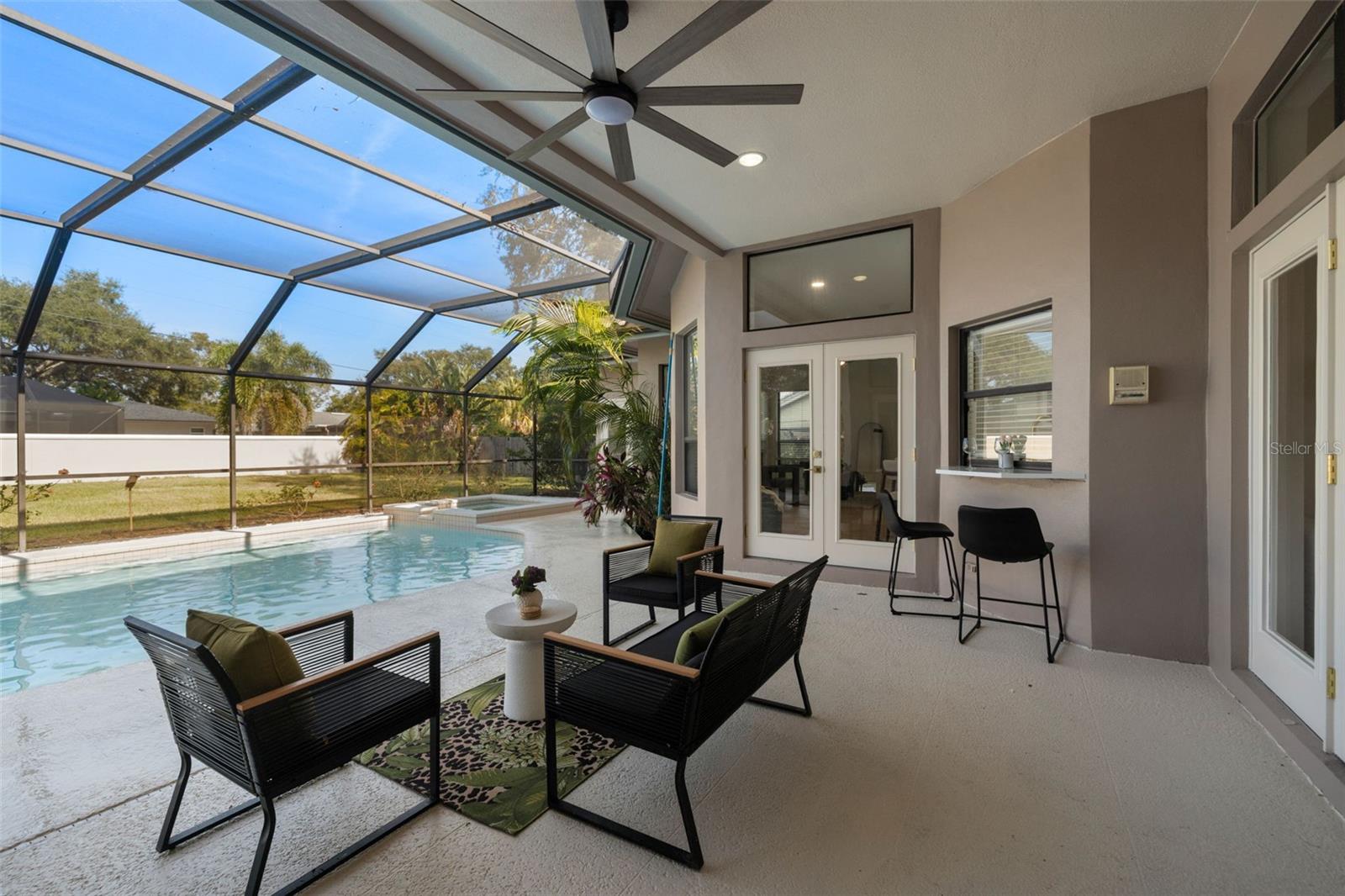 WEATHERSTONE - Residential