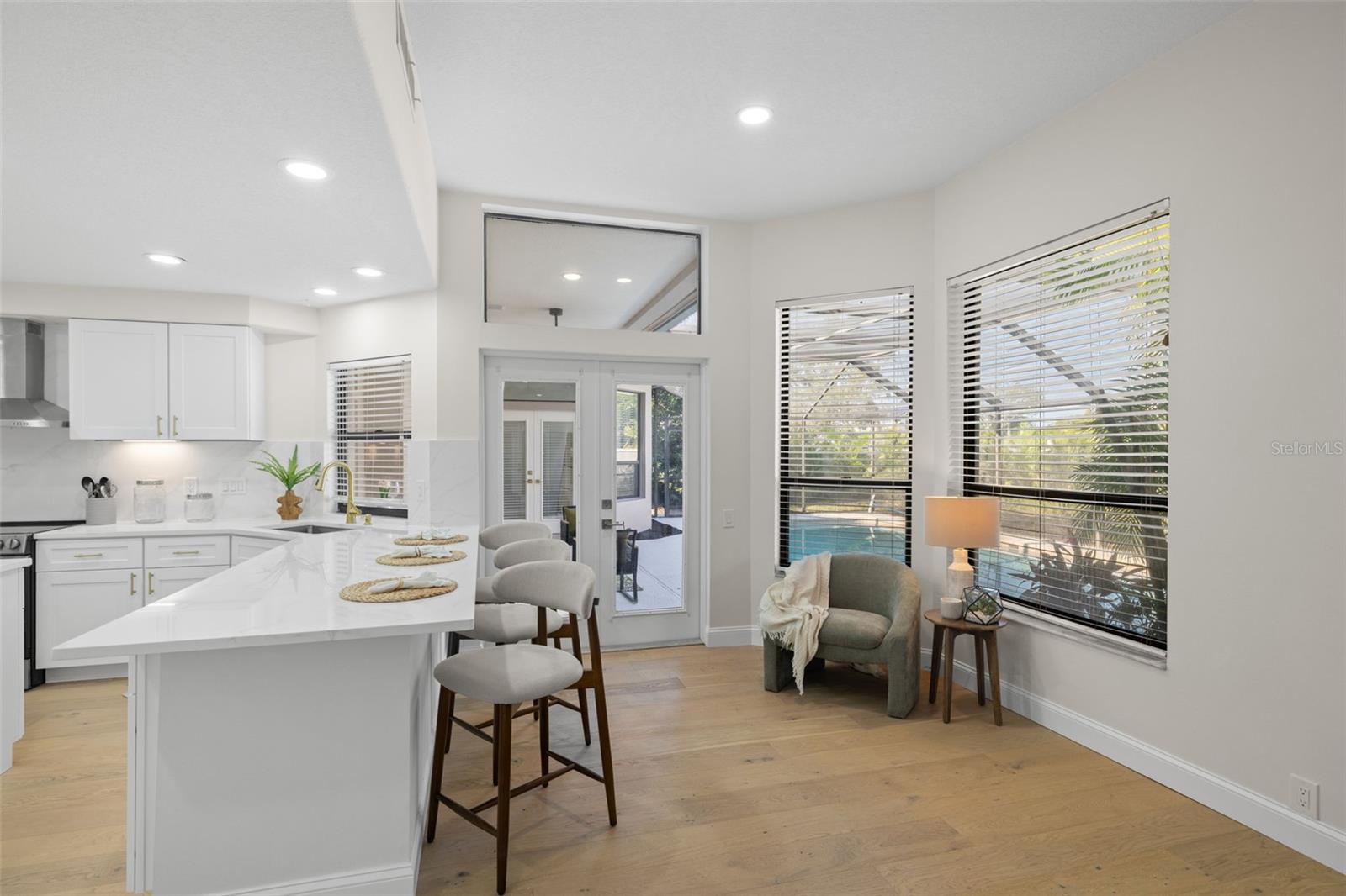 WEATHERSTONE - Residential