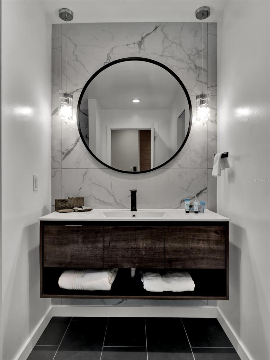 JACKSON - Residential Lease