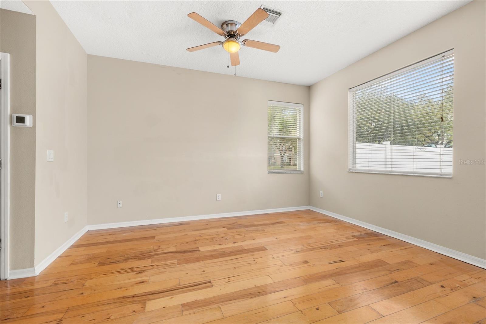 LAKES/WINDERMERE-LK REAMS TWNH - Residential