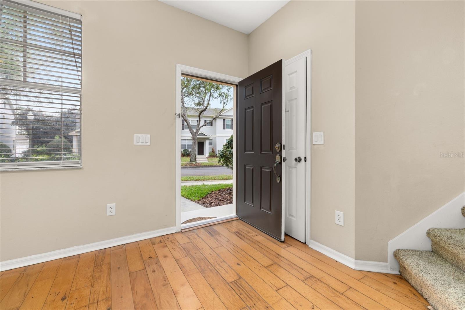 LAKES/WINDERMERE-LK REAMS TWNH - Residential