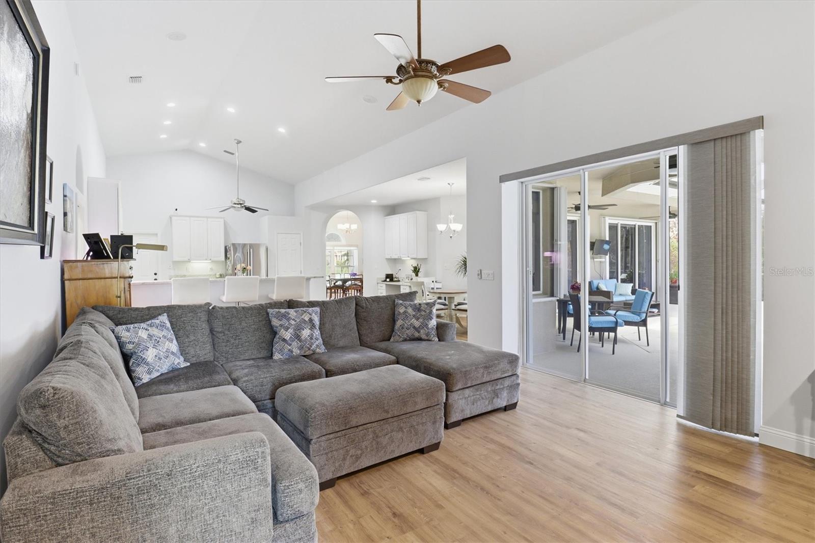 BRIDGEWATER PH 02 - Residential