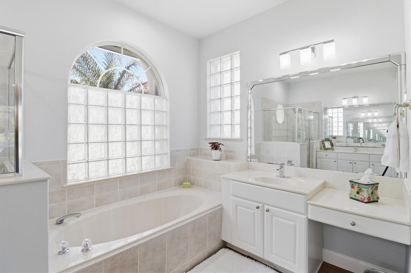 BRIDGEWATER PH 02 - Residential