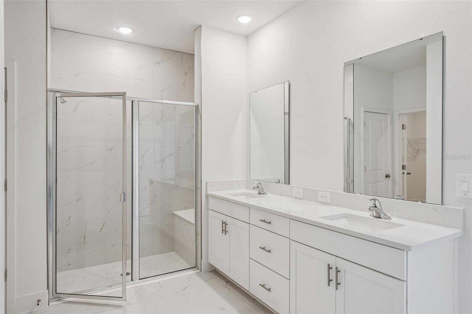 EDEN CREST - Residential