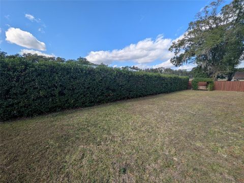 Tiny photo for 1720 SE 56th Court, Ocala, FL 34480 (MLS # OM715842)
