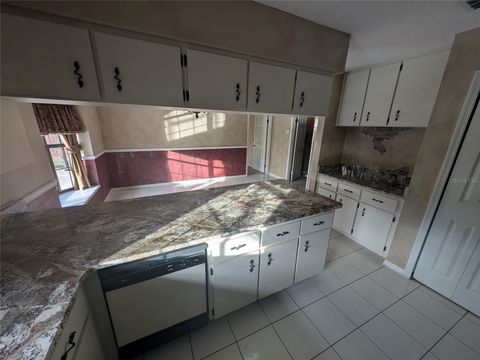 Tiny photo for 1720 SE 56th Court, Ocala, FL 34480 (MLS # OM715842)