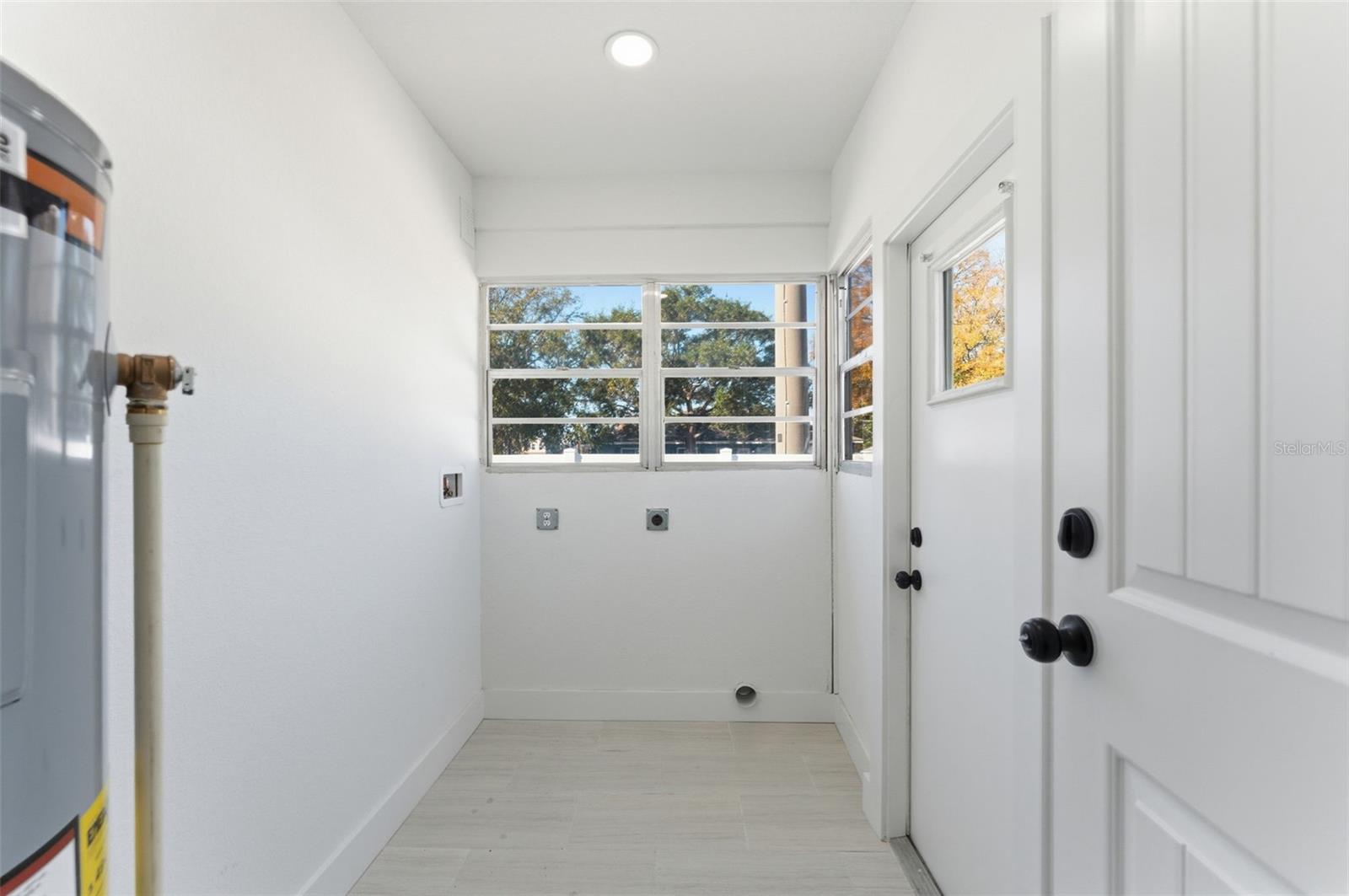 OAKLYN - Residential Lease