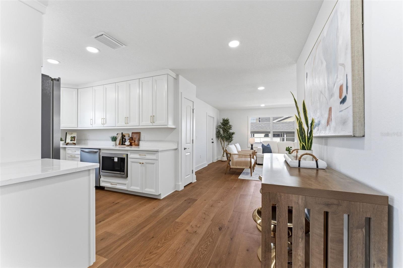 OAKLYN - Residential Lease