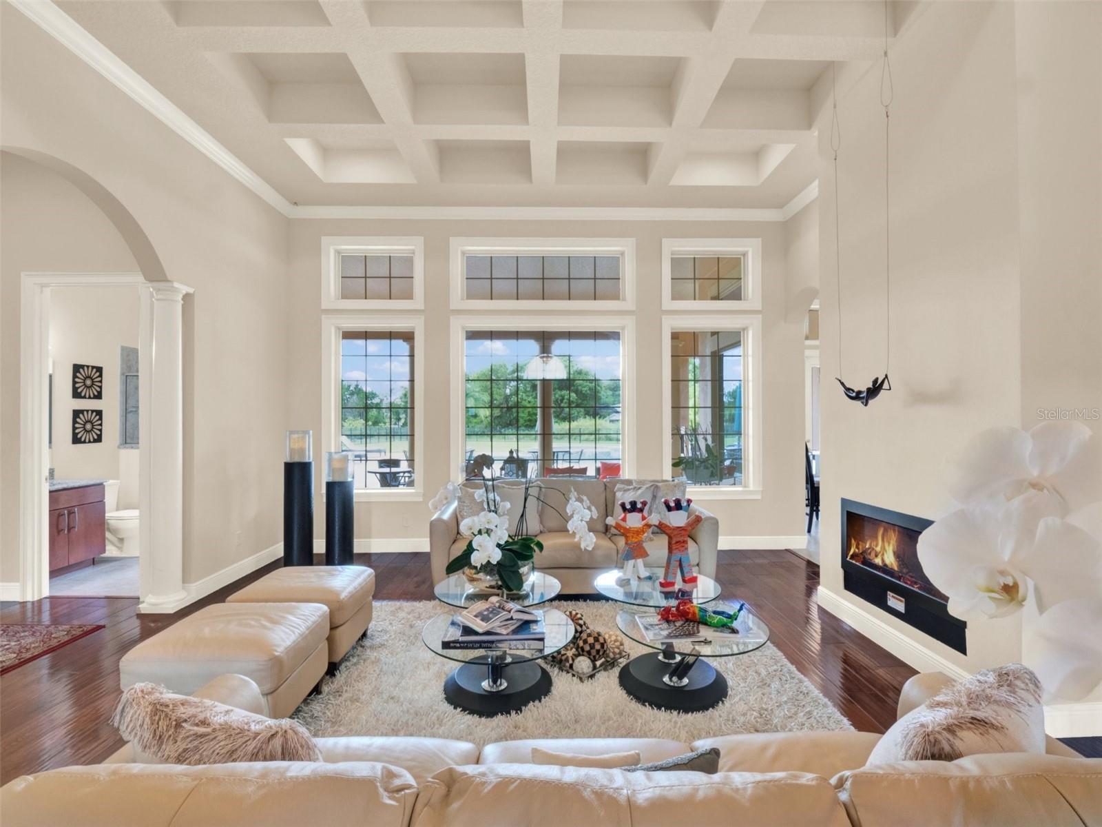 STEEPLE CHASE - Residential