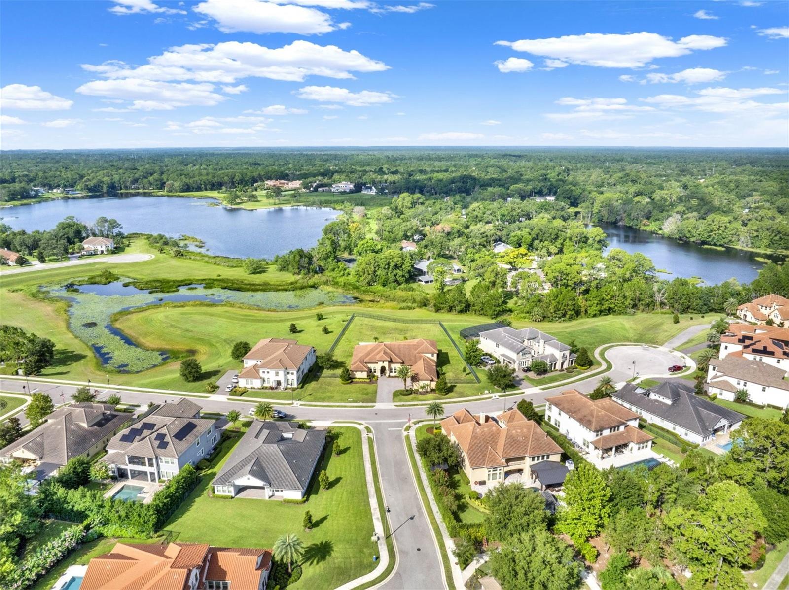 STEEPLE CHASE - Residential