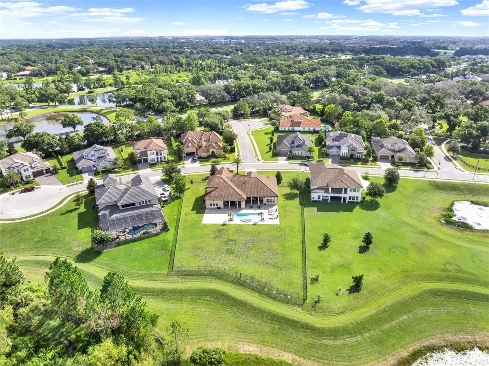 STEEPLE CHASE - Residential