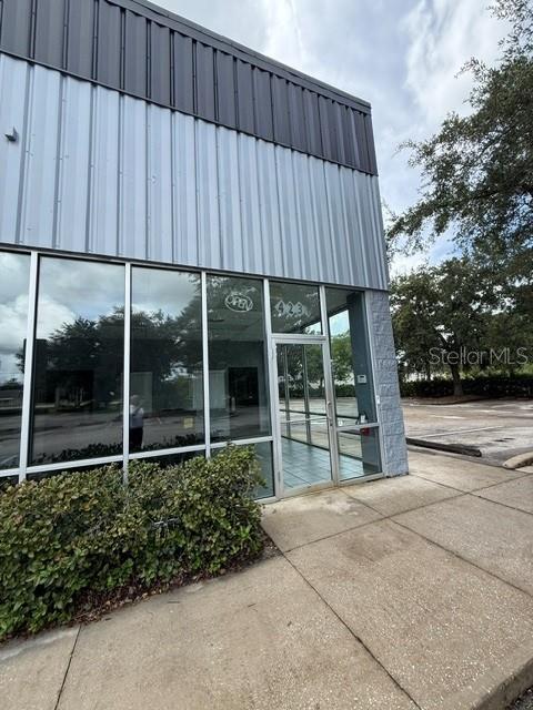 Photo of 4231 S Orlando Drive, Sanford, FL 32773 (MLS # O6451339)