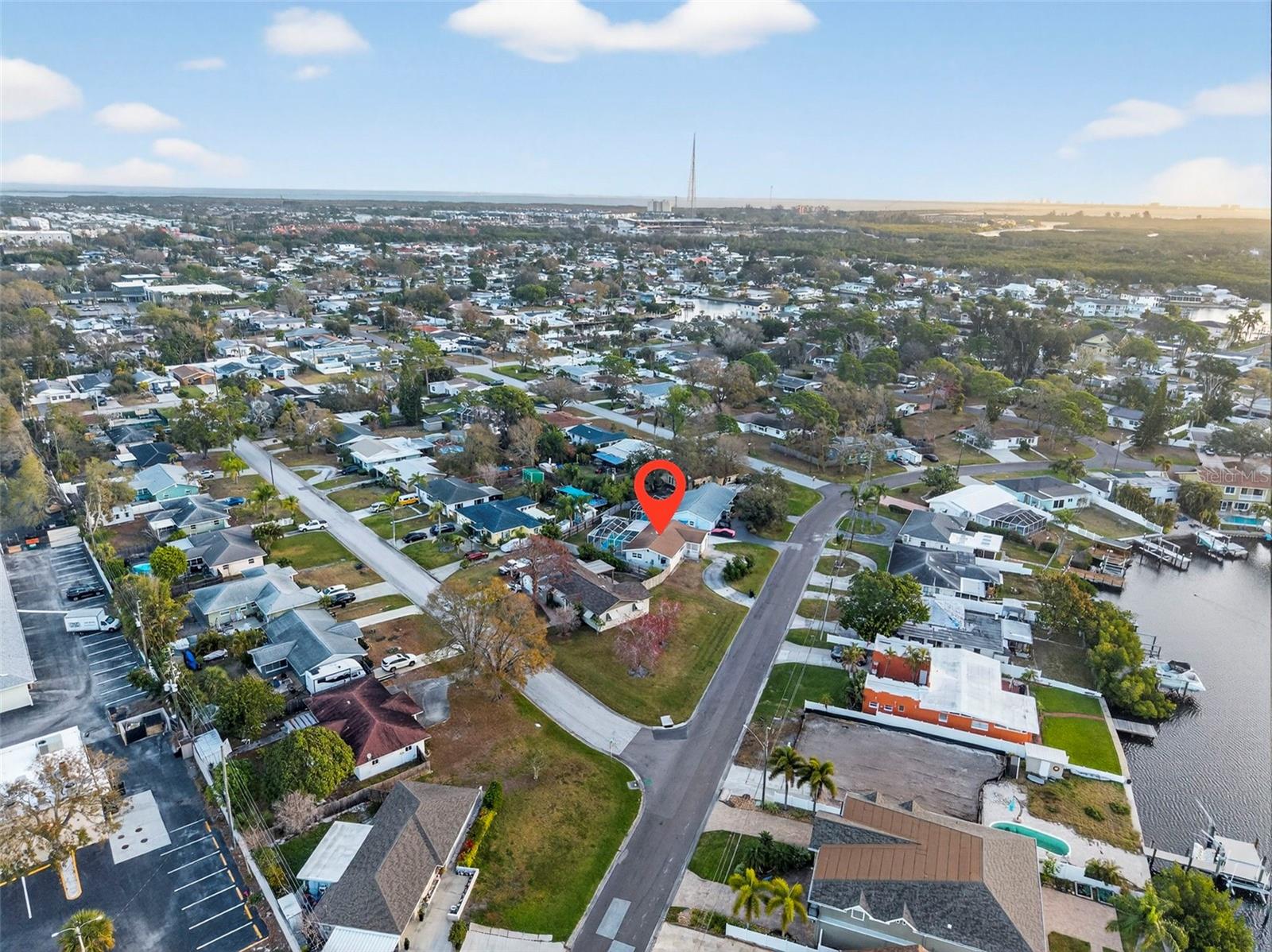 SUN-LIT SHORES - Residential