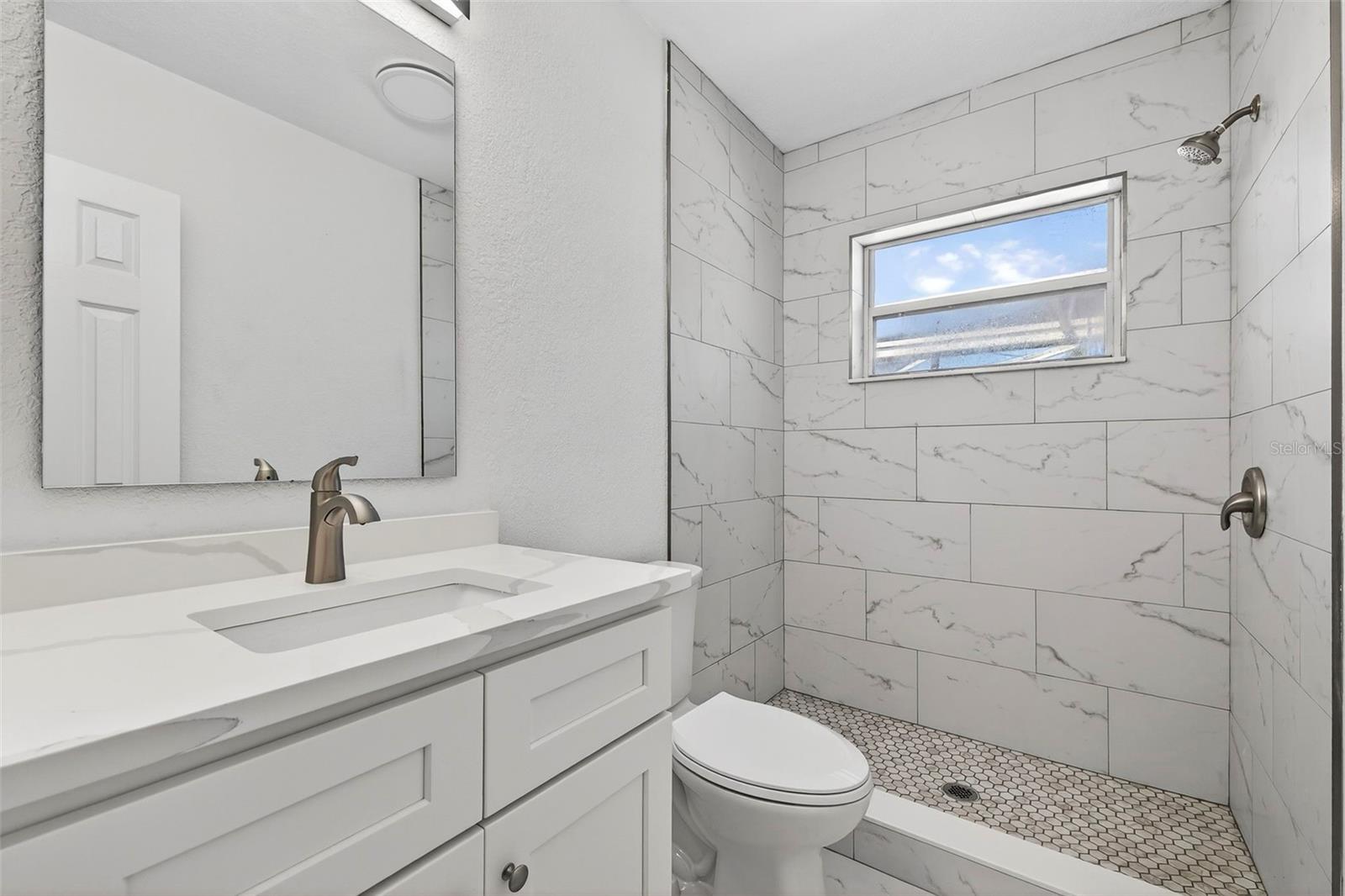 SUN-LIT SHORES - Residential