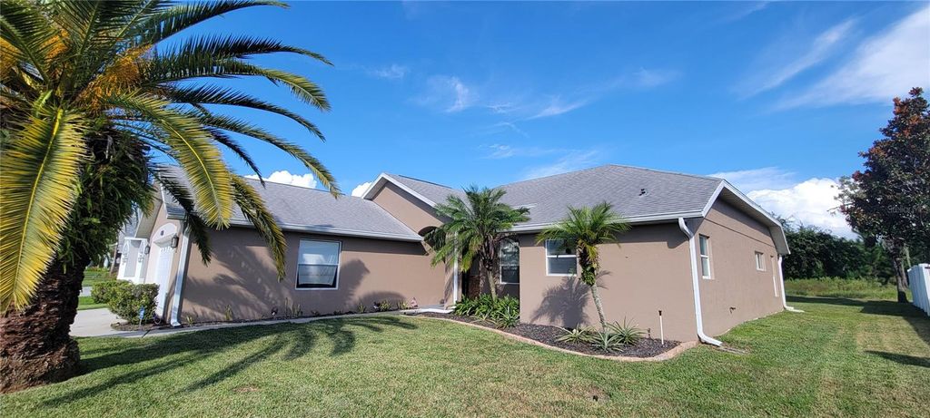 Photo of 9256 Water Hazard Drive, Hudson, FL 34667 (MLS # TB8425185)