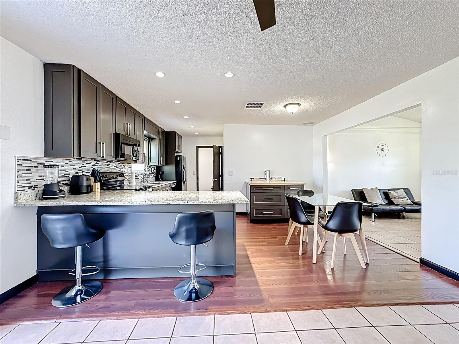 OAK HOLLOW PH 3 - Residential