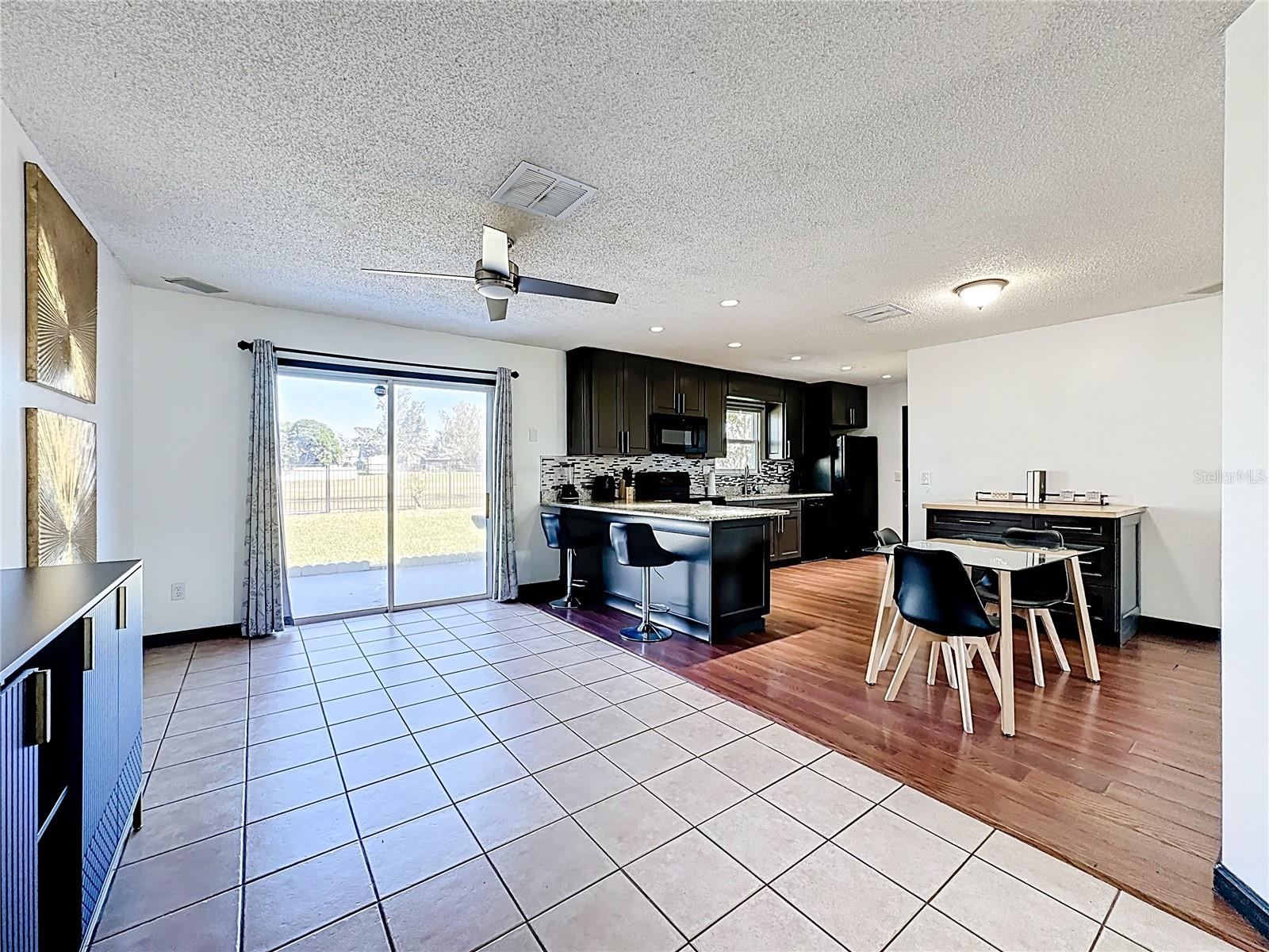 OAK HOLLOW PH 3 - Residential