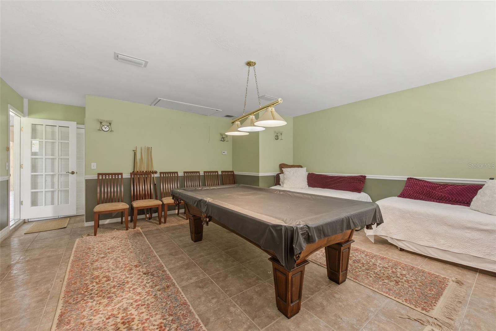 SOUTH VENICE - Residential