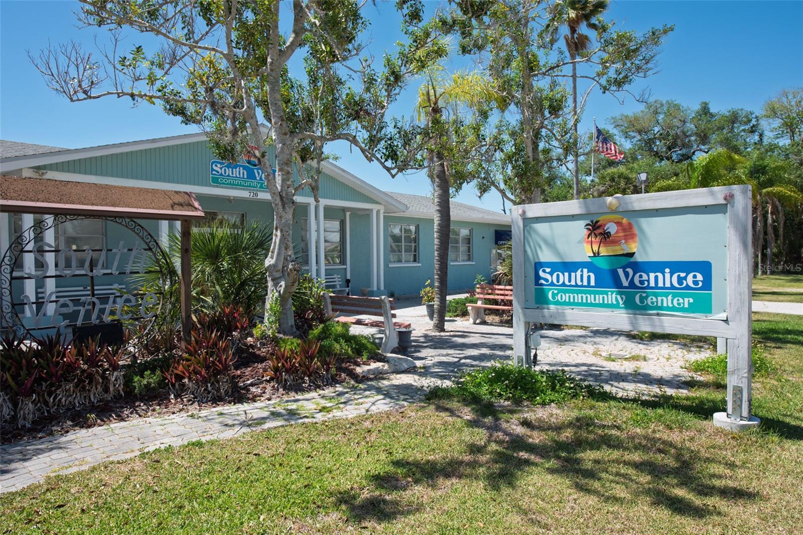 SOUTH VENICE - Residential