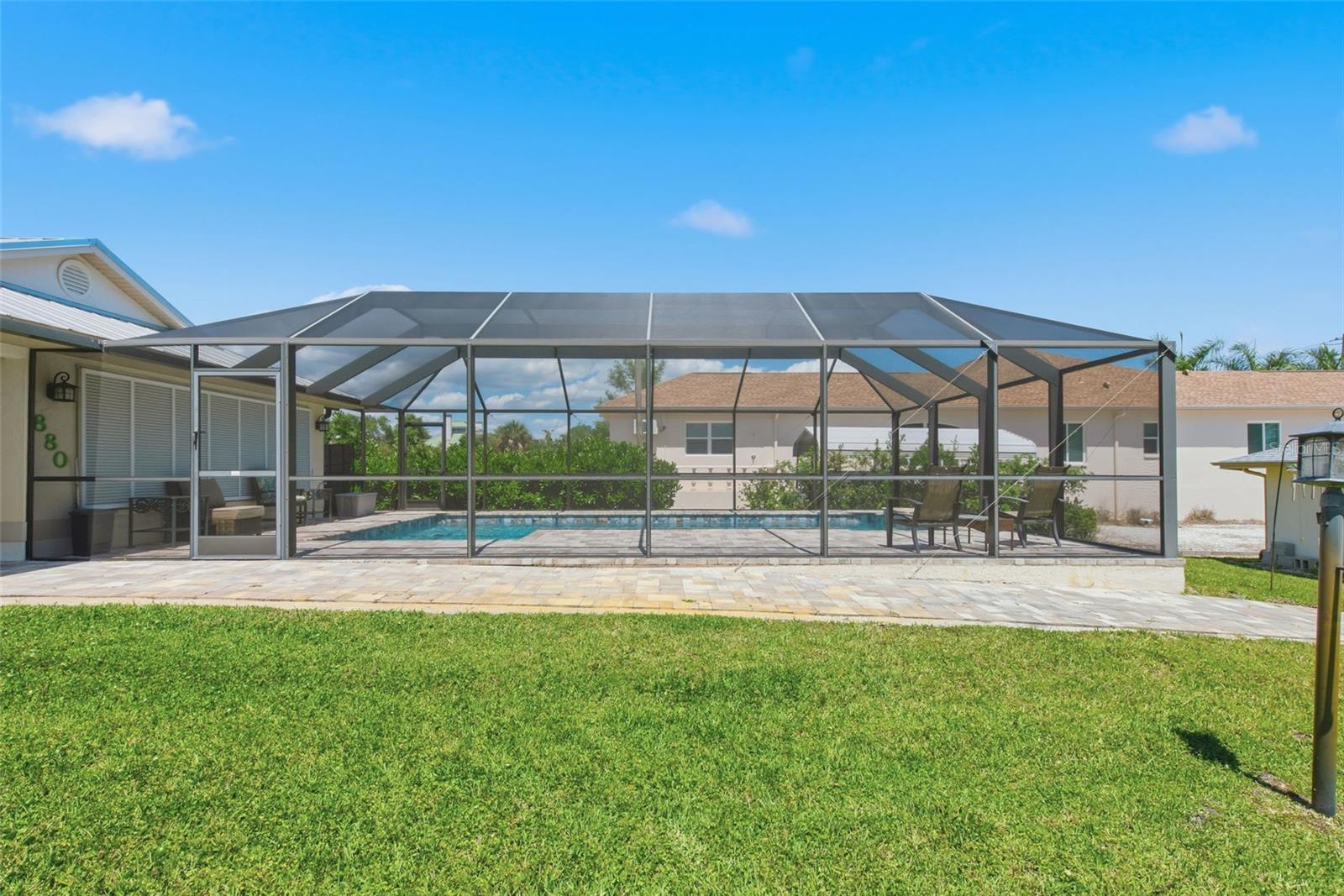 SOUTH VENICE - Residential