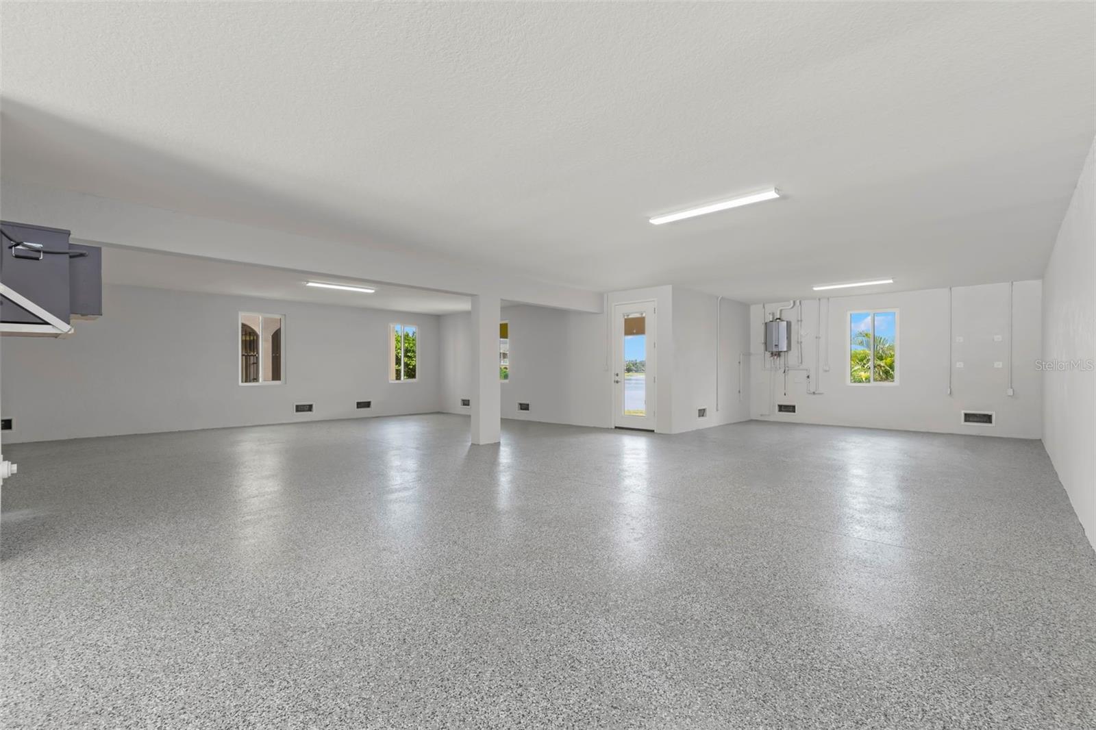 MARINA BAY - Residential