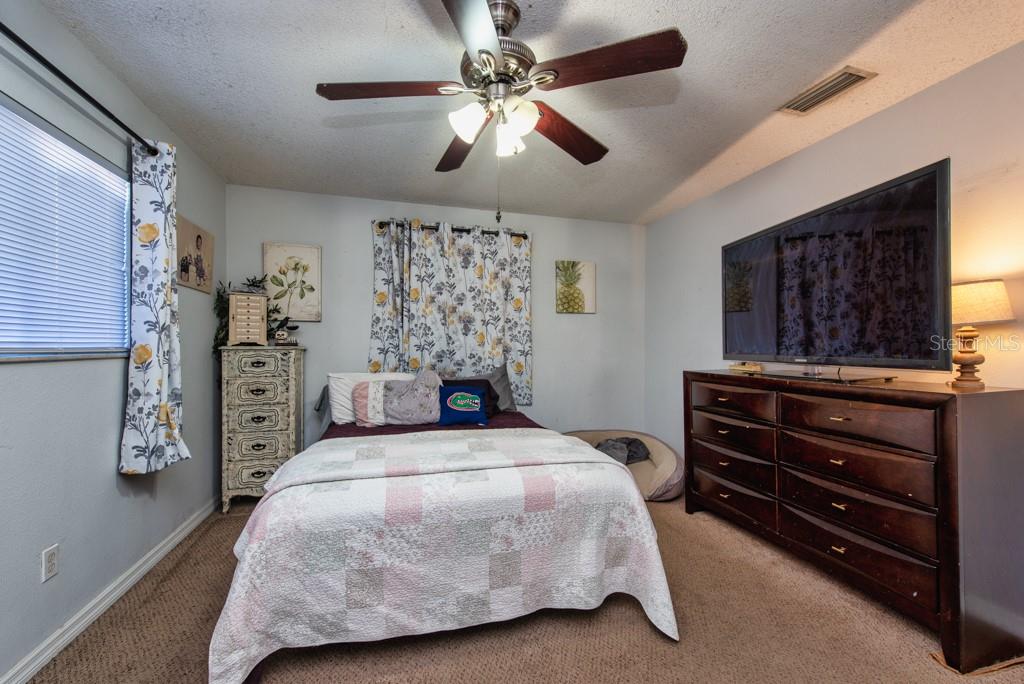 BOCA CIEGA RIDGE 6TH ADD - Residential