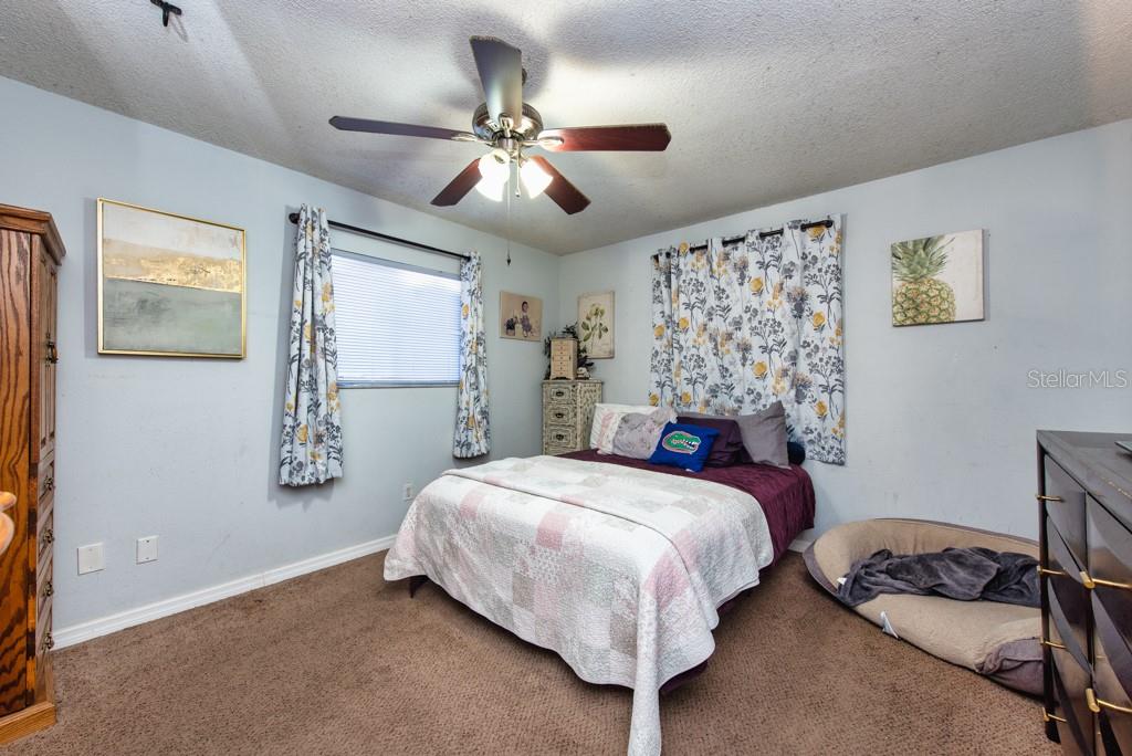 BOCA CIEGA RIDGE 6TH ADD - Residential