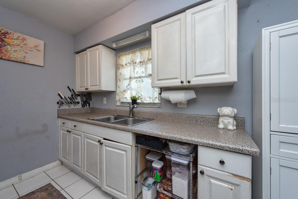 BOCA CIEGA RIDGE 6TH ADD - Residential