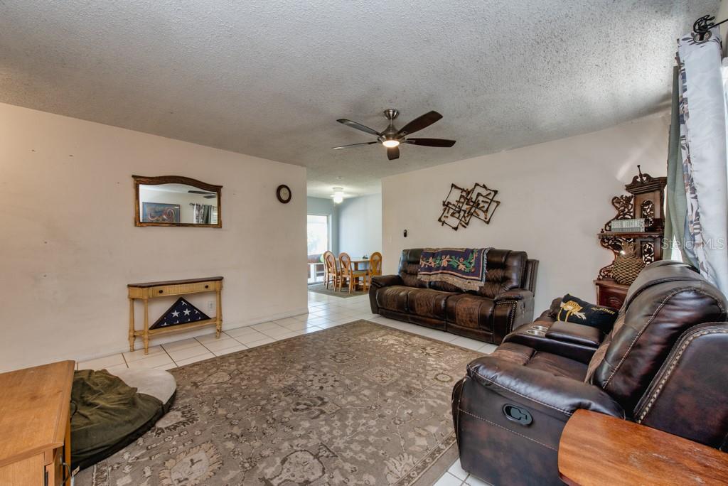 BOCA CIEGA RIDGE 6TH ADD - Residential